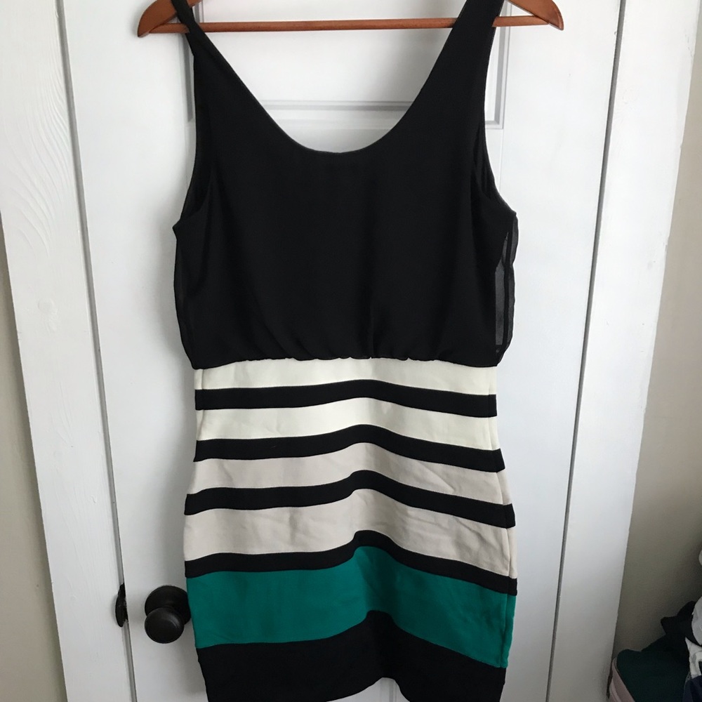 Express Color Block Cocktail Dress - Picture 3 of 4